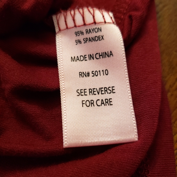 NWT Feathers Maternity Dress - Picture 6 of 8